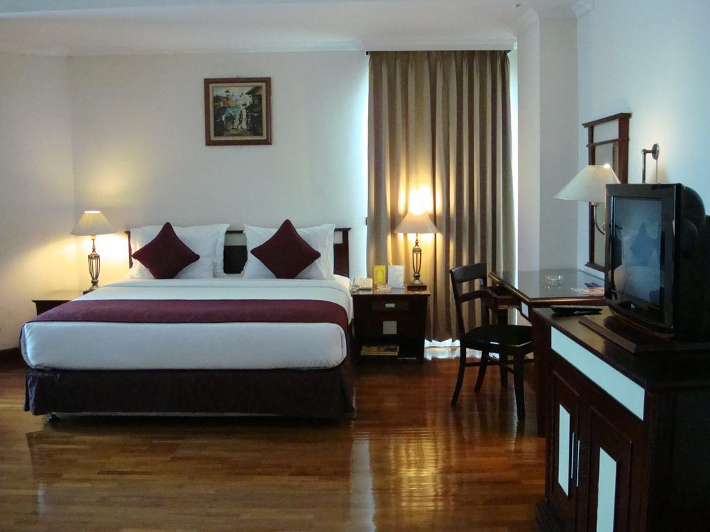 Hotel Sentral Jakarta Zimmer foto